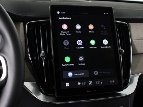 New 2026 Volvo XC90 B6 Plus w/ Protection Package Premier image 6