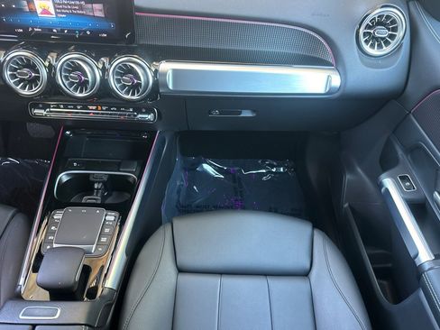 Certified 2023 Mercedes-Benz EQB 250+ image 33