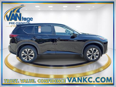 Used 2023 Nissan Rogue SV AWD/4WD image 5