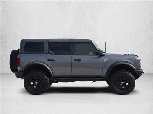 Used 2022 Ford Bronco Big Bend w/ Sasquatch Package AWD/4WD image 4