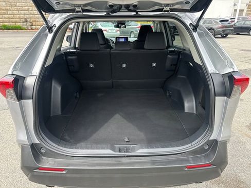 Used 2025 Toyota RAV4 LE AWD/4WD image 13