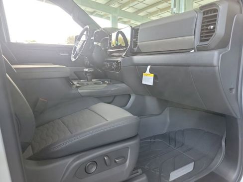 New 2026 Chevrolet Silverado 1500 ZR2 AWD/4WD image 17
