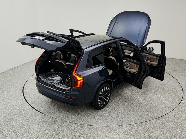 New 2027 Volvo XC90 B6 Ultra AWD/4WD image 40