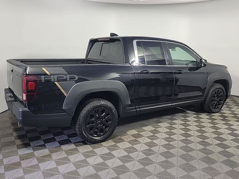 Certified 2023 Honda Ridgeline RTL image 4