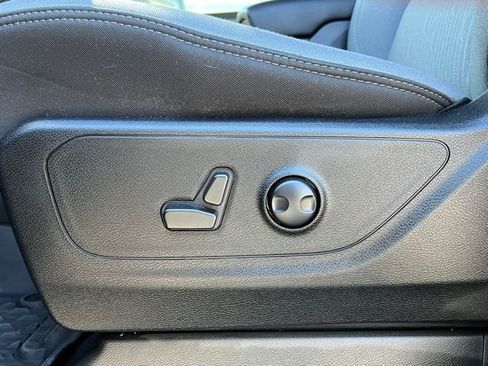 Used 2023 RAM 1500 Big Horn image 17