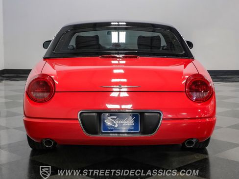 Used 2004 Ford Thunderbird RWD image 15