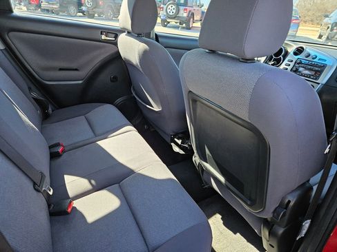 Used 2003 Toyota Matrix XRS image 25