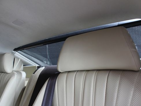 Used 2020 Lexus LS 500 w/ Luxury Package image 51