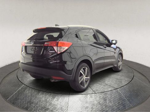 Used 2022 Honda HR-V EX image 2