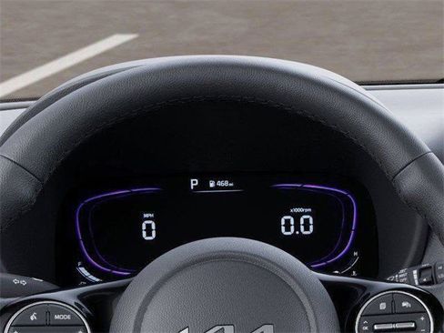 Used 2025 Kia Soul EX FWD image 21