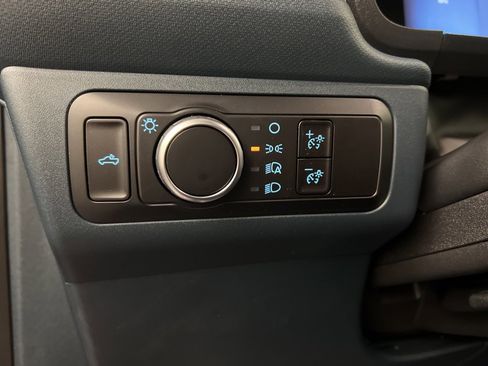 New 2025 Ford Maverick XLT w/ XLT Luxury Package image 22