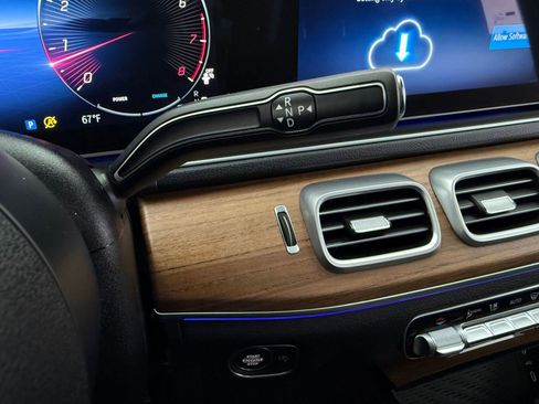 Certified 2025 Mercedes-Benz GLE 350 4MATIC image 16