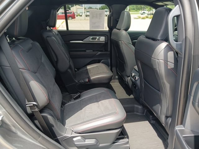 Used 2026 Ford Explorer ST w/ Sun And Sound Package AWD/4WD image 30