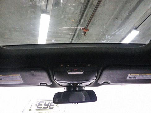 Used 2018 Mercedes-Benz GLC 300 image 11
