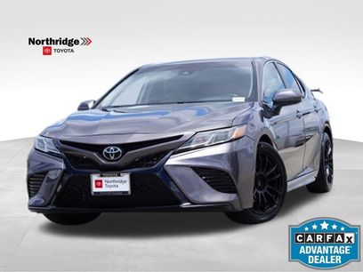 Used 2020 Toyota Camry SE w/ Carpet Mat Package