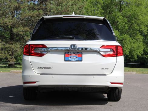 Used 2019 Honda Odyssey Elite image 6