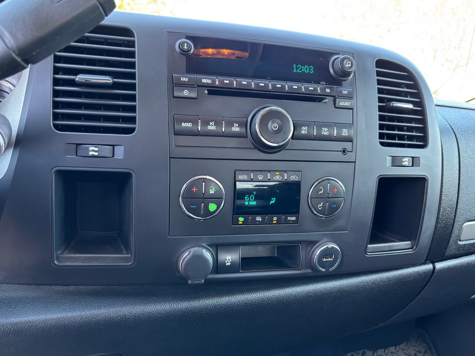 Used 2012 Chevrolet Silverado 1500 LT w/ All-Star Edition RWD image 14
