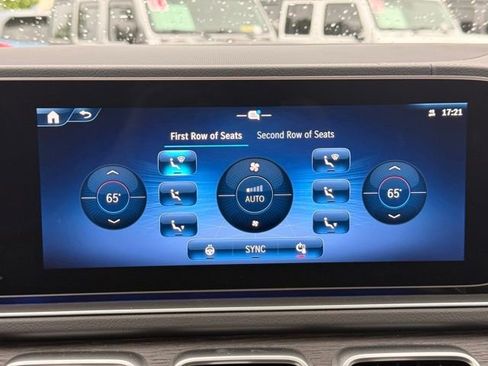 New 2026 Mercedes-Benz GLS 450 4MATIC image 25