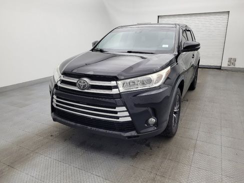 Used 2019 Toyota Highlander LE image 15