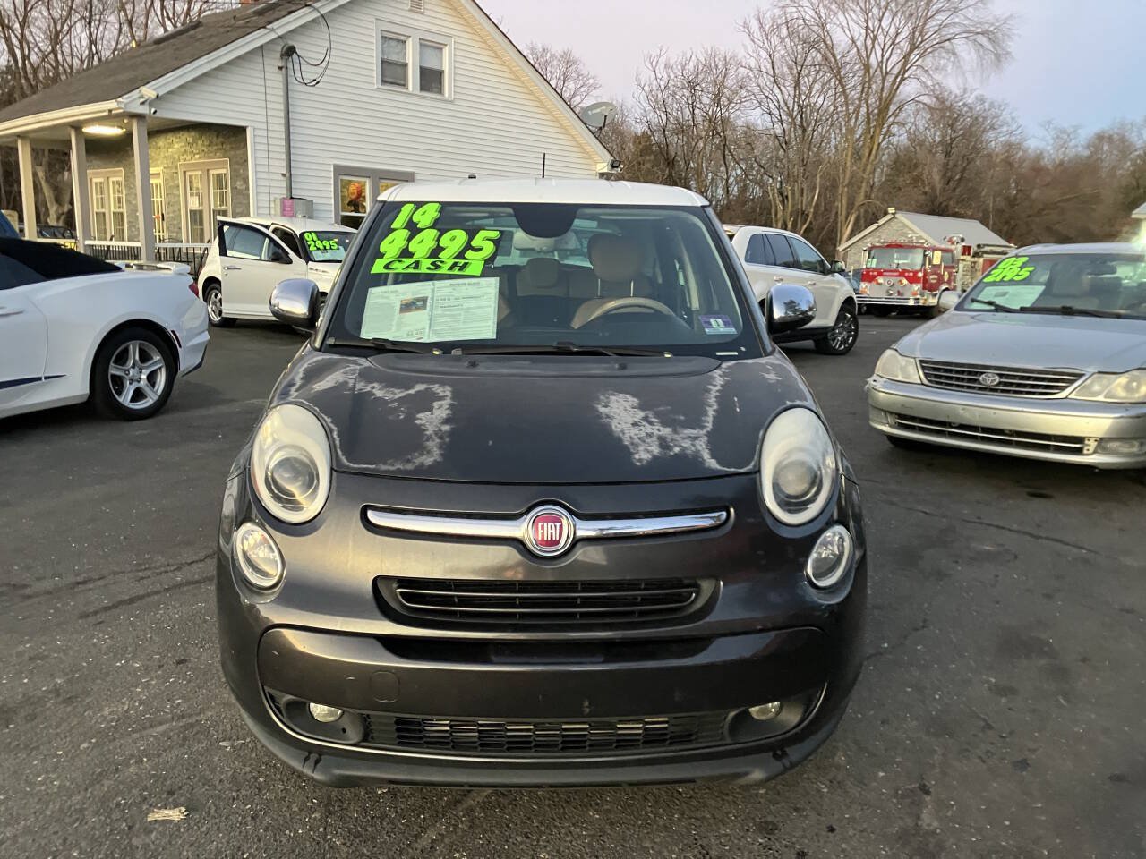 Used 2014 FIAT 500L Lounge FWD image 4