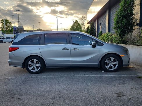 Used 2018 Honda Odyssey EX-L image 8
