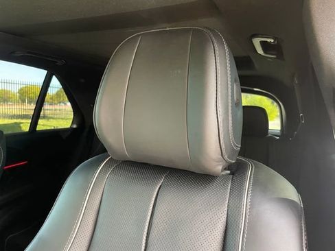 Used 2024 Mercedes-Benz GLE 450 4MATIC image 12