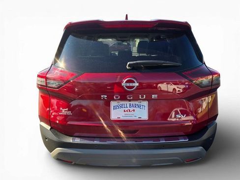 Used 2023 Nissan Rogue SV image 19