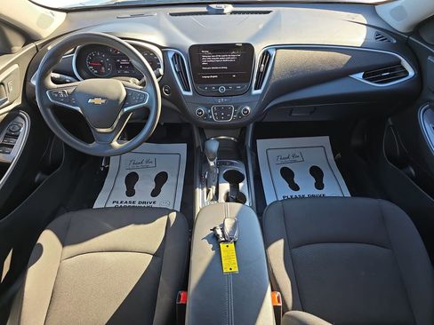 Used 2024 Chevrolet Malibu LT image 11