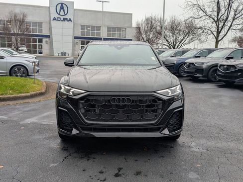 Used 2025 Audi Q8 Prestige w/ Prestige Package image 2
