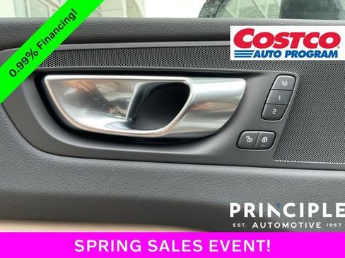 New 2026 Volvo XC60 B5 Plus w/ Protection Package Premier AWD/4WD image 27