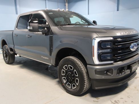 New 2026 Ford F250 Platinum AWD/4WD image 1