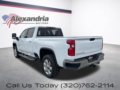 Certified 2022 Chevrolet Silverado 3500 LTZ image 9