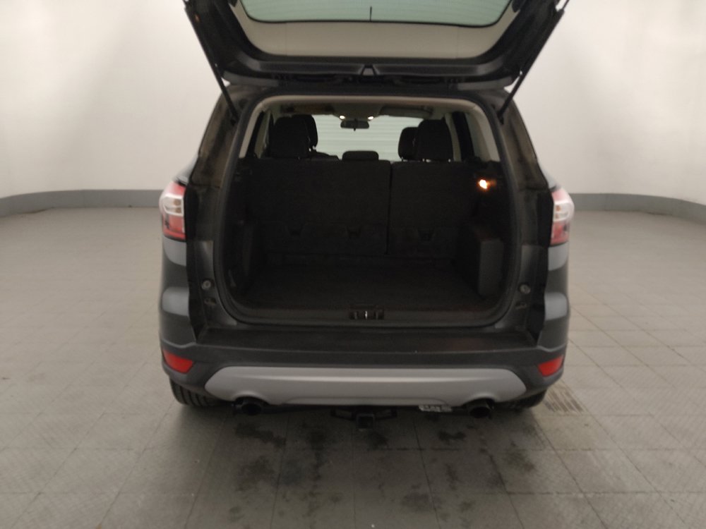 Used 2018 Ford Escape SE FWD image 29