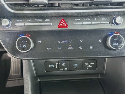 Used 2025 Hyundai Sonata SEL FWD image 24