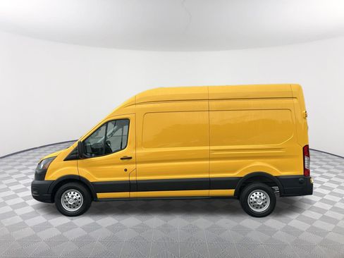 Used 2023 Ford Transit 250 148 High Roof AWD w/ Load Area Protection Package image 8