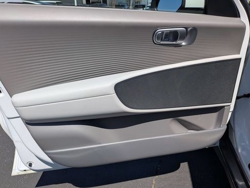 Used 2025 Hyundai Ioniq 6 SEL RWD image 12