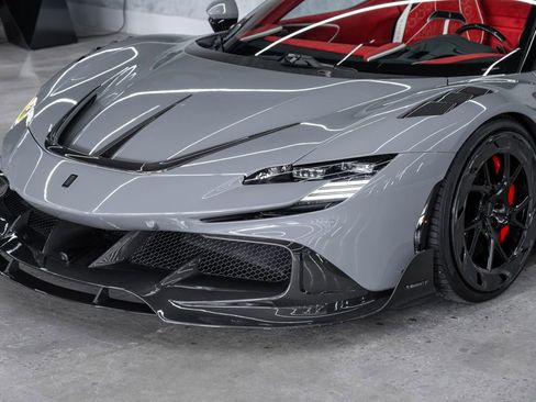Used 2022 Ferrari SF90 Spider AWD/4WD image 6