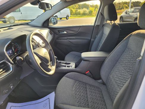 Used 2023 Chevrolet Equinox LT FWD image 20