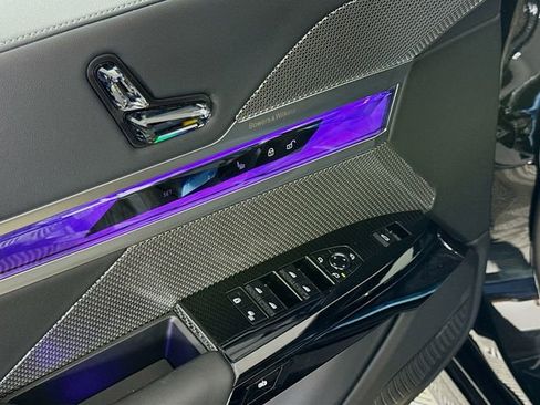 Used 2026 BMW 740i xDrive image 18