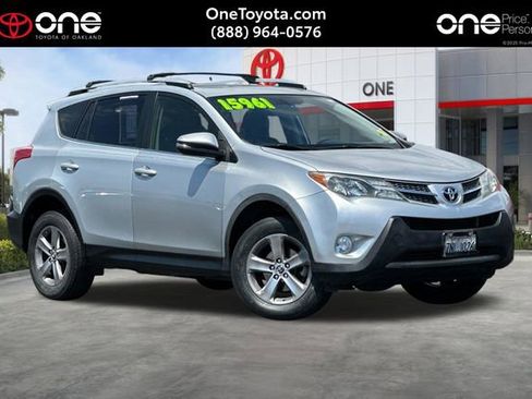 Used 2015 Toyota RAV4 XLE FWD image 1