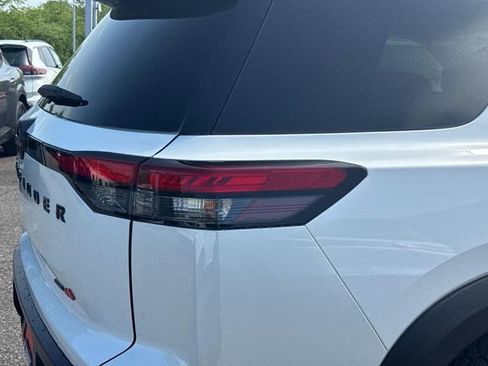 New 2026 Nissan Pathfinder Rock Creek AWD/4WD image 12