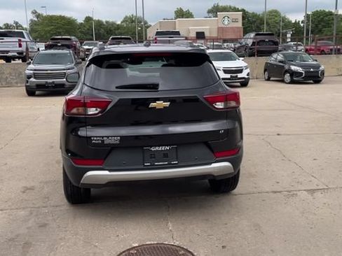 Used 2026 Chevrolet TrailBlazer LT w/ Convenience Package AWD/4WD image 7