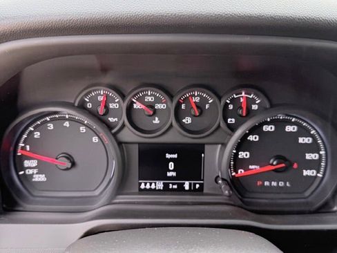 New 2026 Chevrolet Silverado 1500 Custom Trail Boss w/ LPO, Dark Essentials Package AWD/4WD image 10