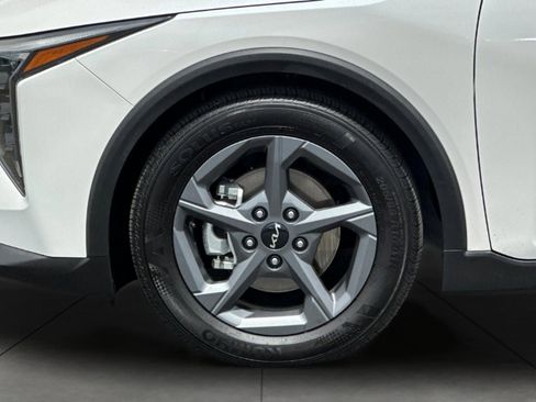 Certified 2025 Kia K4 LXS image 29