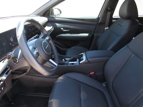 Used 2025 Hyundai Tucson XRT FWD image 15