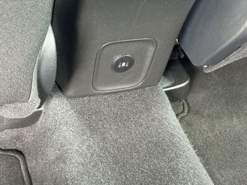 Used 2025 Ford Escape Active image 11