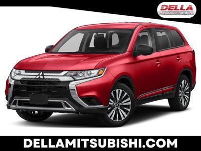 Used 2020 Mitsubishi Outlander SE