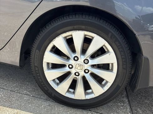 Used 2015 Honda Accord EX-L image 18