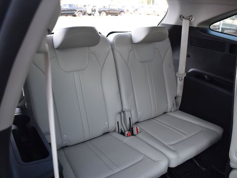 Used 2023 Kia Sorento SX AWD/4WD image 70