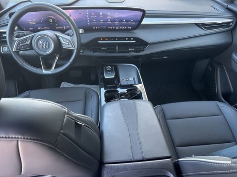 Used 2025 Buick Enclave Preferred AWD/4WD image 14